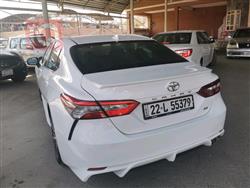 تۆیۆتا کامری